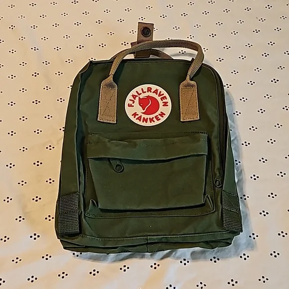 Kanken NWOT Backpack Classic Kånken Backpack - Fjällräven main image 4